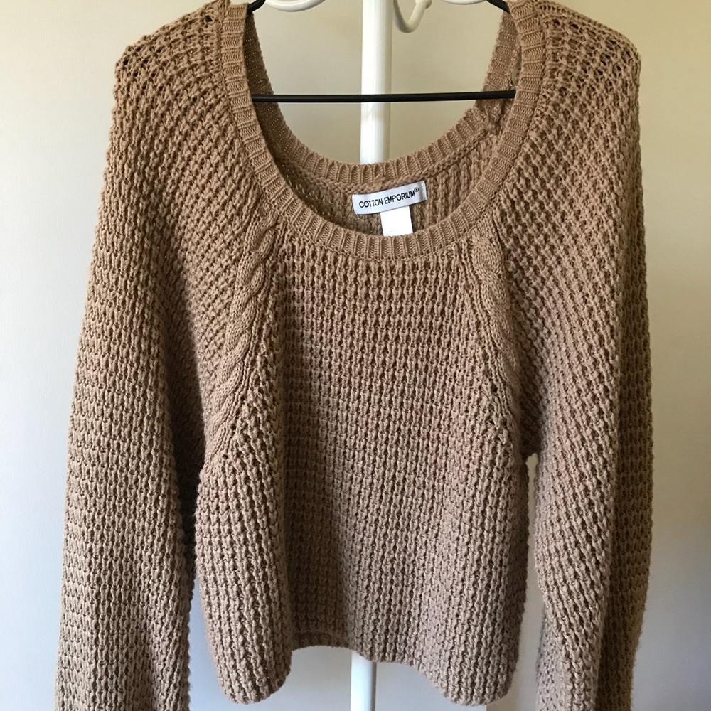🖤Tan Comfy Knit Sweater